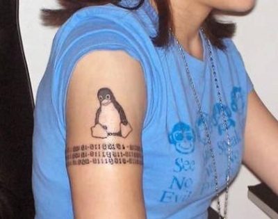  Linux Wallpaper on Dejo Unas Im  Genes De Chicas Geeks  O Relacionadas Con Software Libre